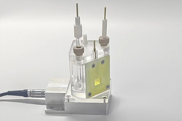 XAFS-stirring-and-temperature-adjustable-in-situ-testing-cell